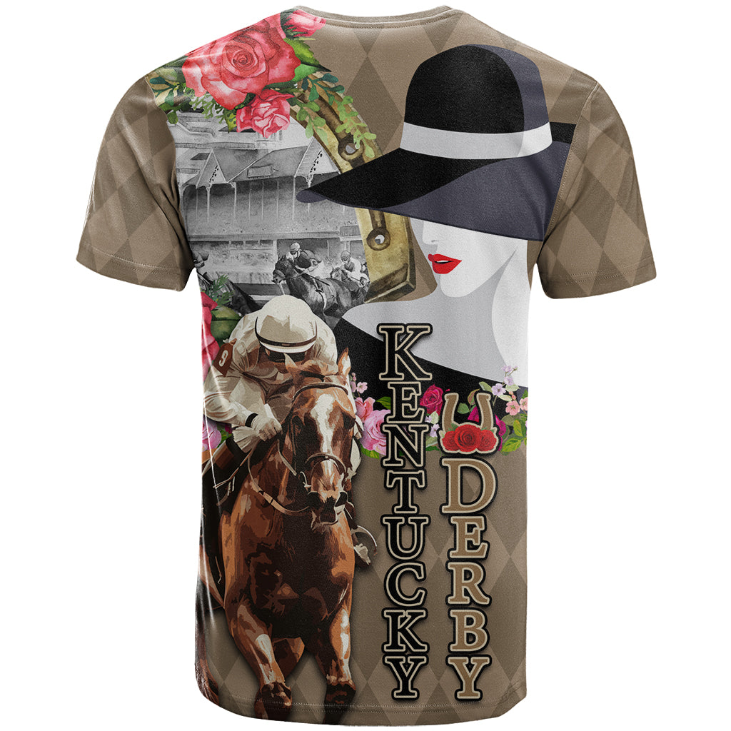 Kentucky Racing Horses Derby Hat Woman T-Shirt Churchill Downs and Shoehorse Roses Graphic Tee
