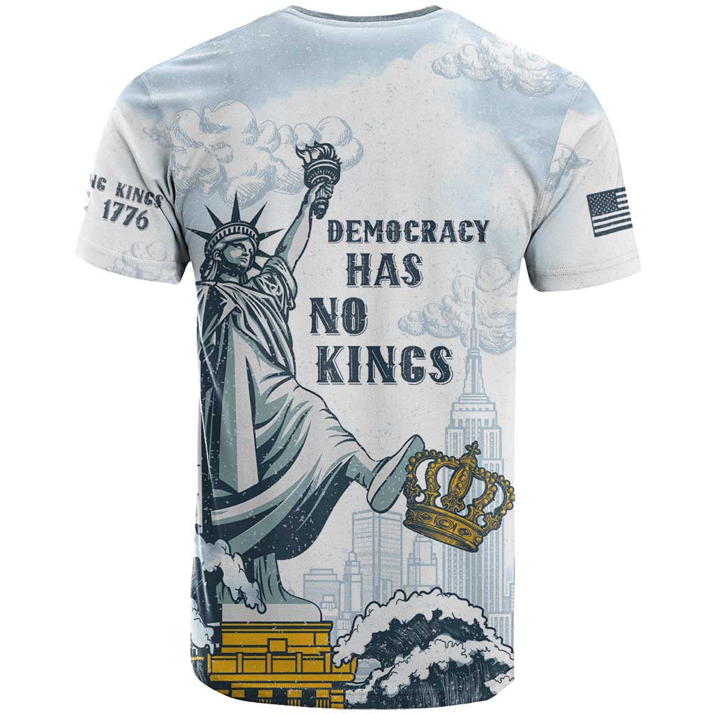 Funny Rejecting Kings T-Shirt Since 1776 No Kings In America Retro Style Graphic Tee