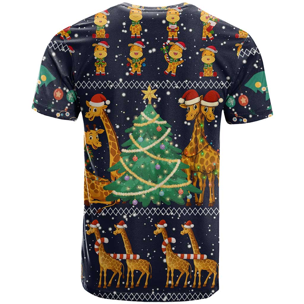 Love Giraffe Christmas T-Shirt Xmas Holiday Patterns Graphic Tee