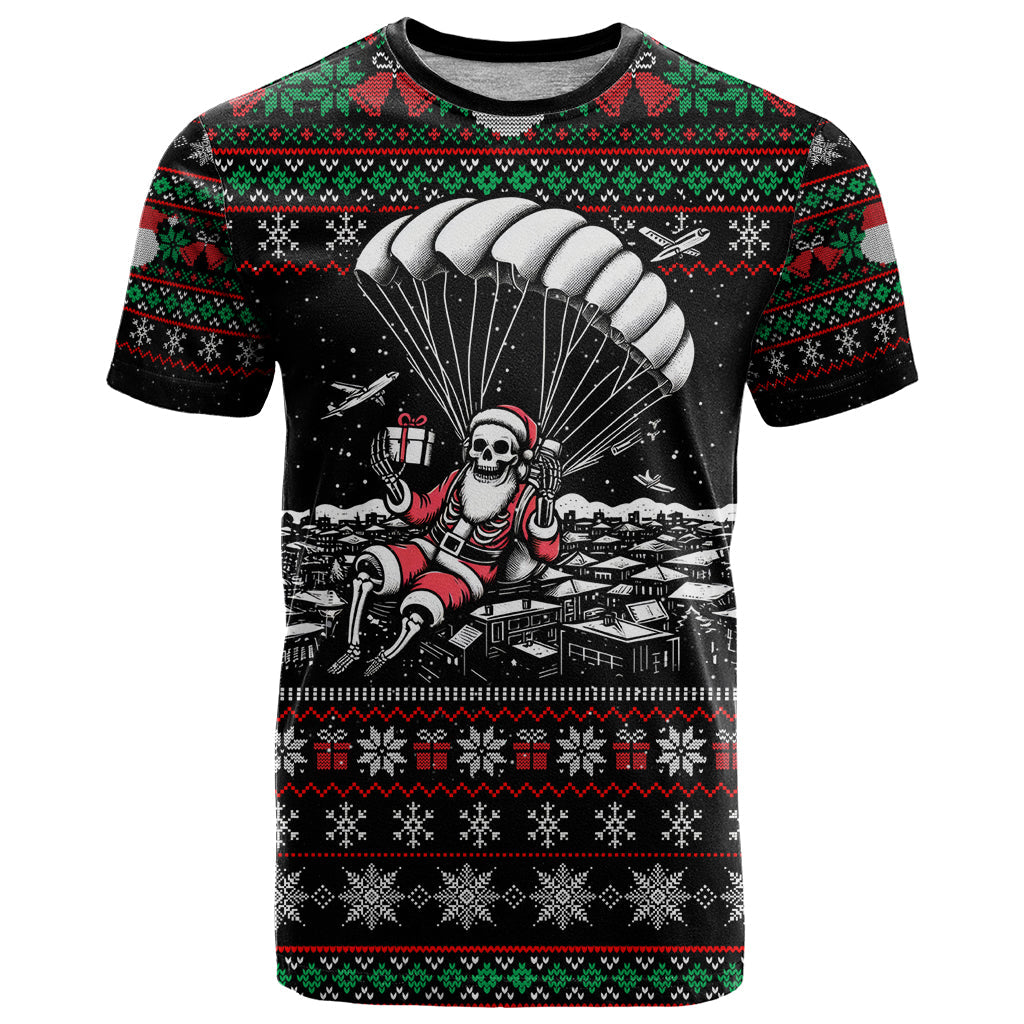 Christmas Skull T-Shirt Santa Skull Jumps In Parachute Graphic Tee