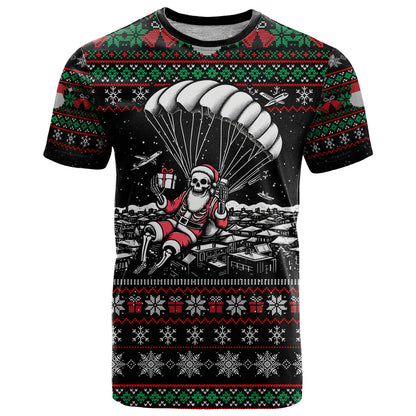 Christmas Skull T-Shirt Santa Skull Jumps In Parachute Graphic Tee