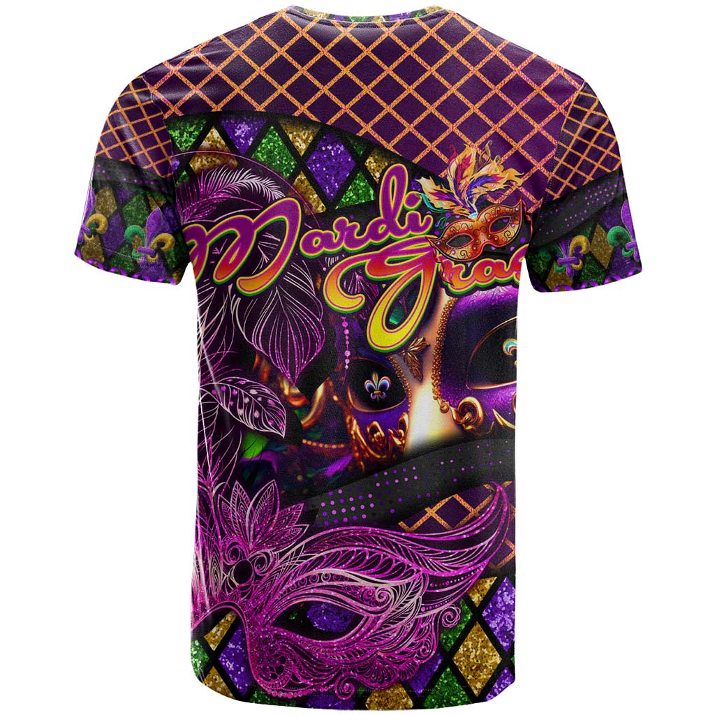 Happy Mardi Gras T-Shirt Mask Feather Colorfull Graphic Tee