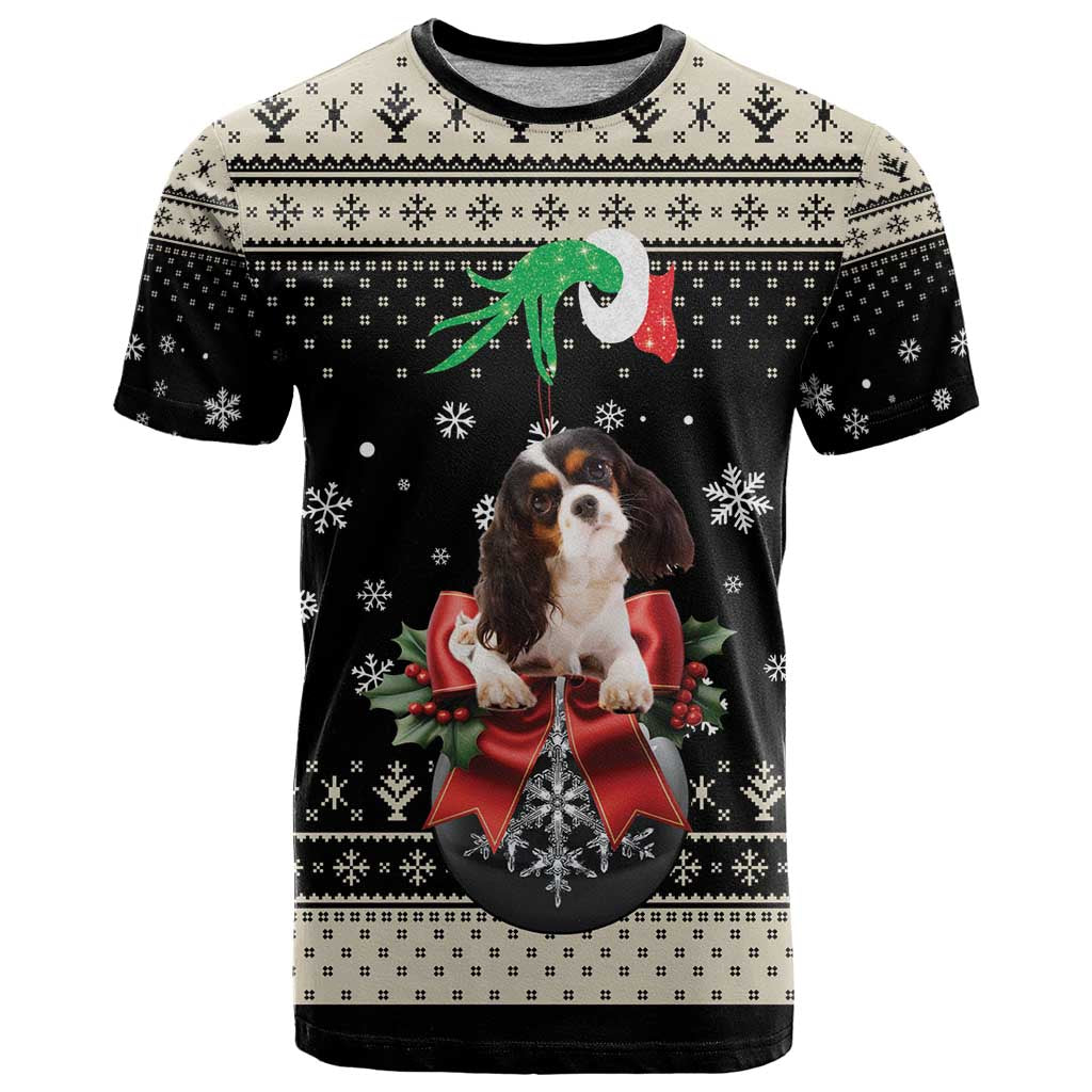 Cavalier King Charles Spaniel Xmas Ball T-Shirt Christmas Dog Lovers Graphic Tee