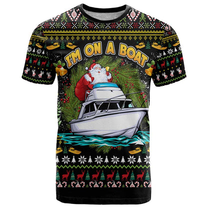 Santa On A Boat T-Shirt Christmas Gifts Graphic Tee