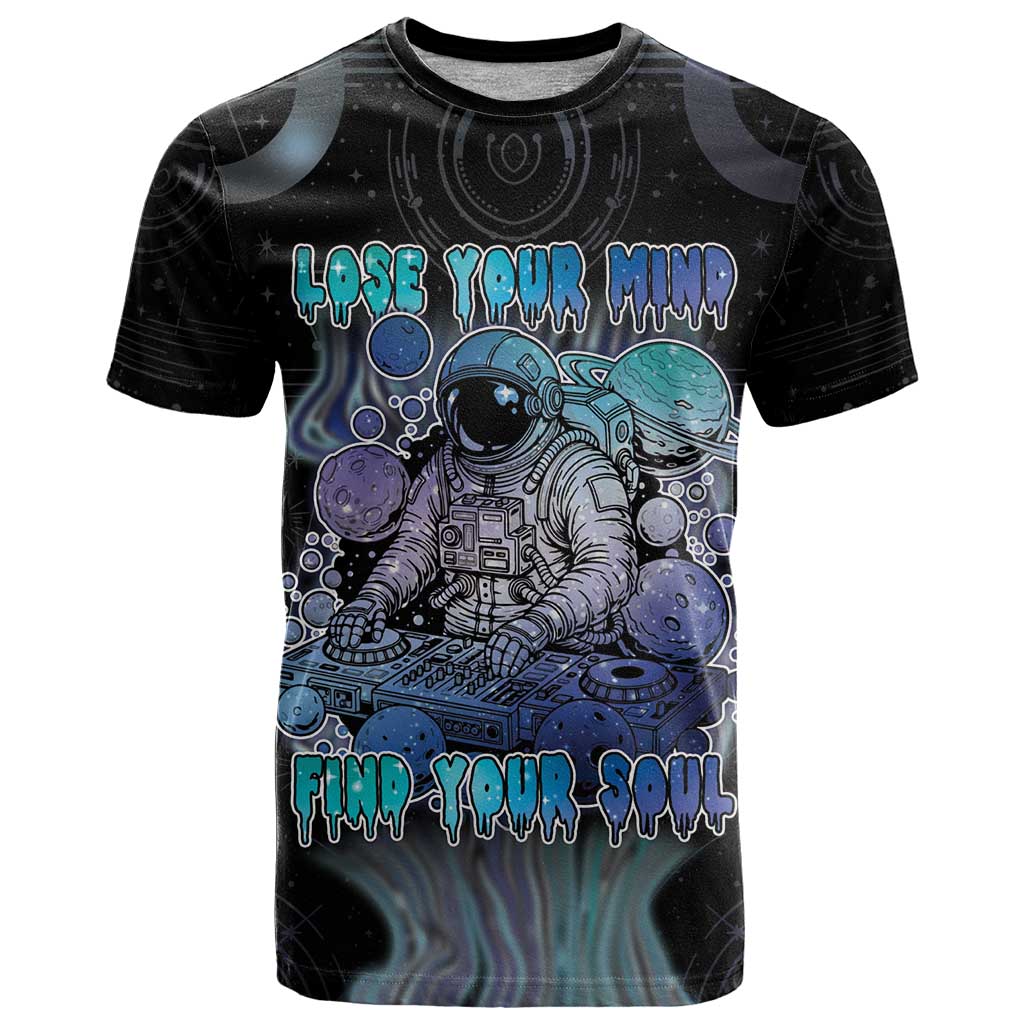 Astronaut T-Shirt Love Your Mind Find Your Soul Graphic Tee