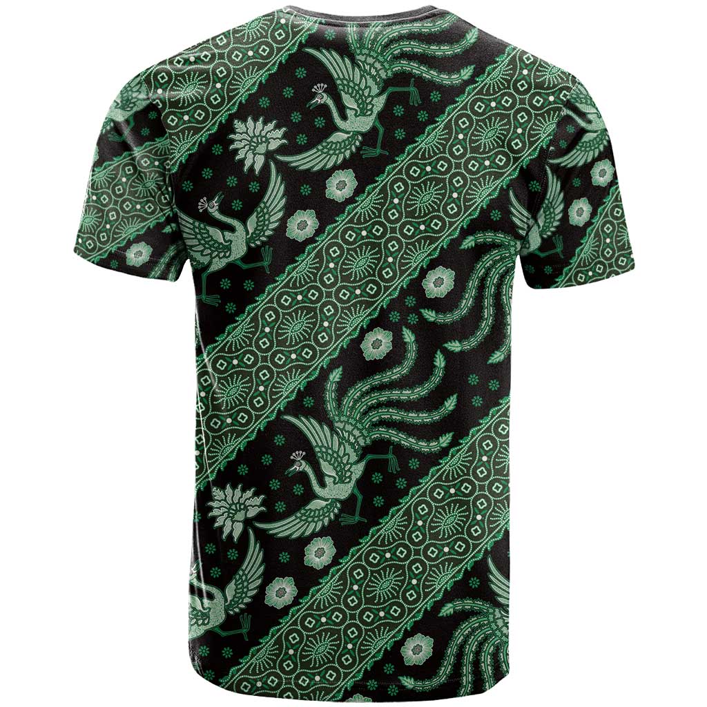 Indonesia Batik Pattern T-Shirt Green Version Graphic Tee