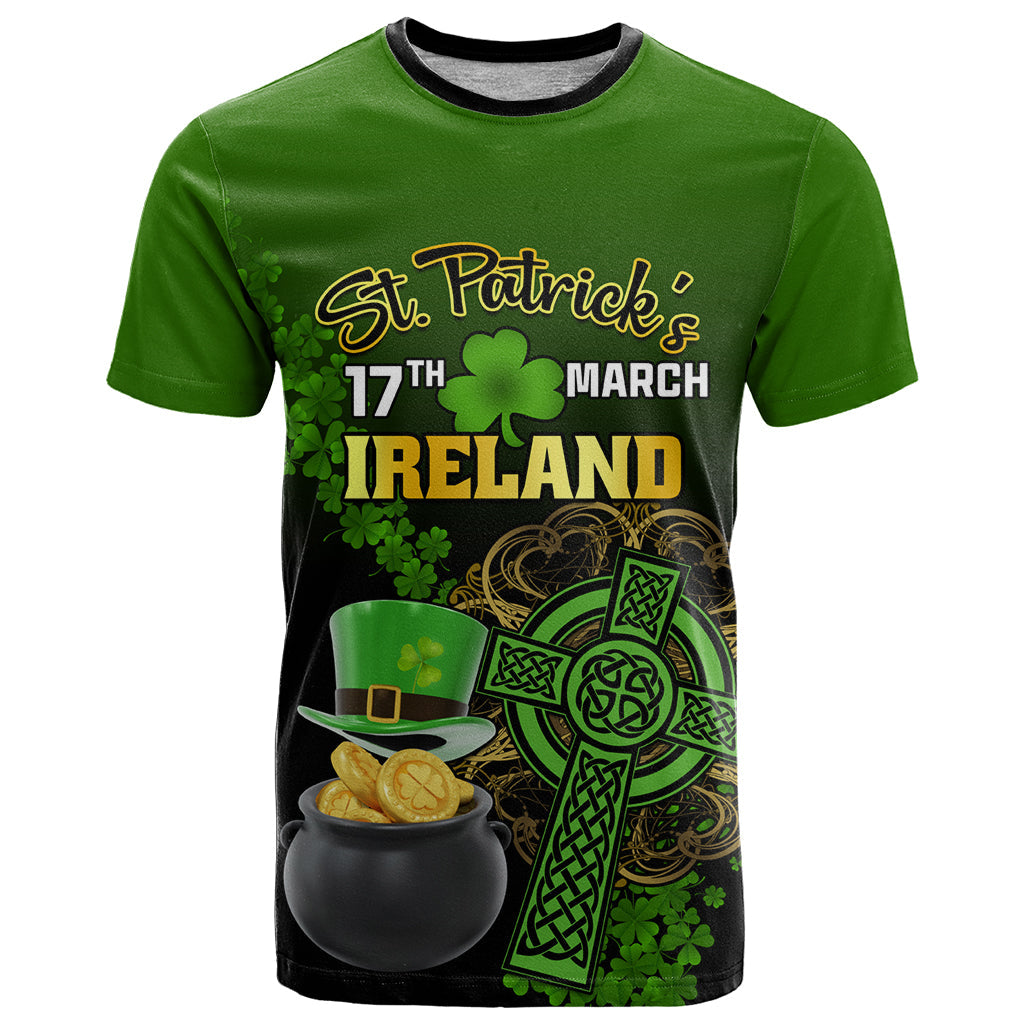 Leprechaun Hat Gold Coins St Patricks Day Personalized T-Shirt With Irish Celtic Shamrock Graphic Tee