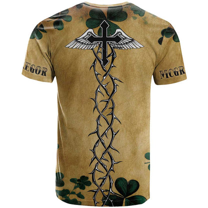 The Irishman-Notorious T-Shirt Old School Tattoos and Shamrocks Grunge Style Graphic Tee
