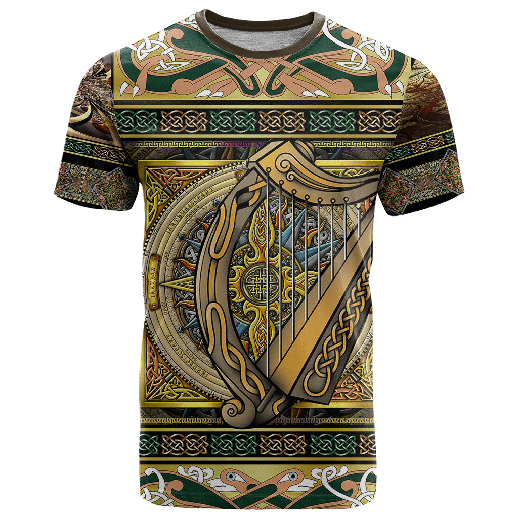 Ireland Shamrock T-Shirt Celtic Knot Traditional Irish Symbol Graphic Tee