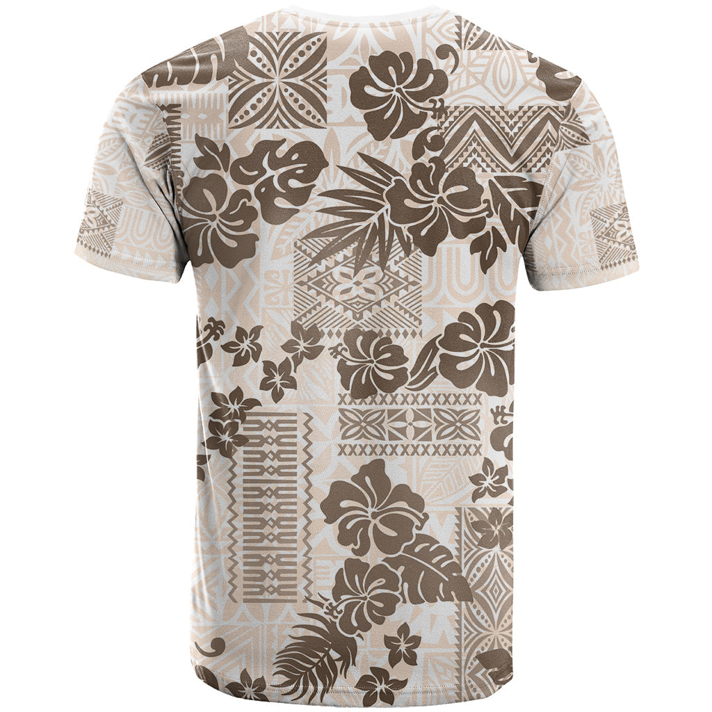 Vintage Hawaii T-Shirt Hibiscus Tapa Tribal With Hawaiian Quilt Pattern Gold Graphic Tee