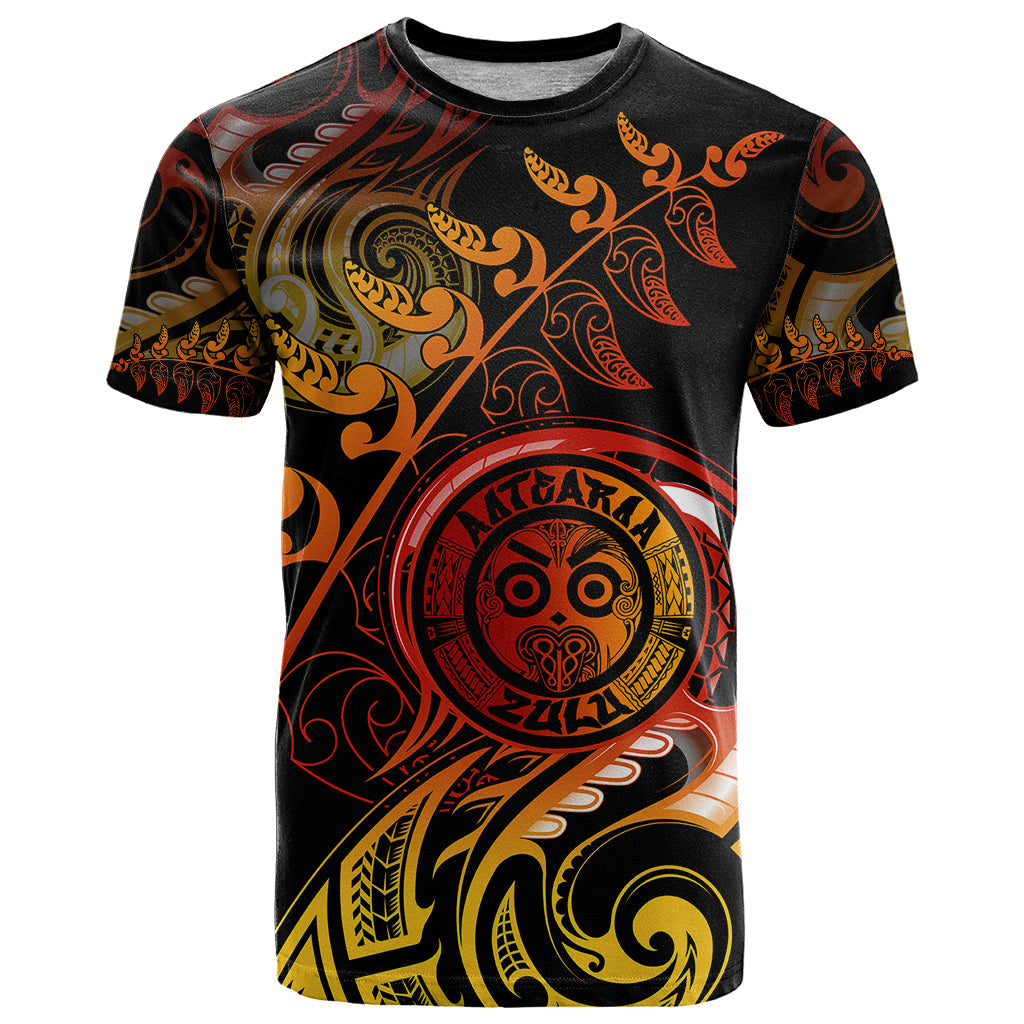New Zealand T-Shirt Aotearoa Wisdom Face Maori Fern Tattoo Arty Graphic Tee