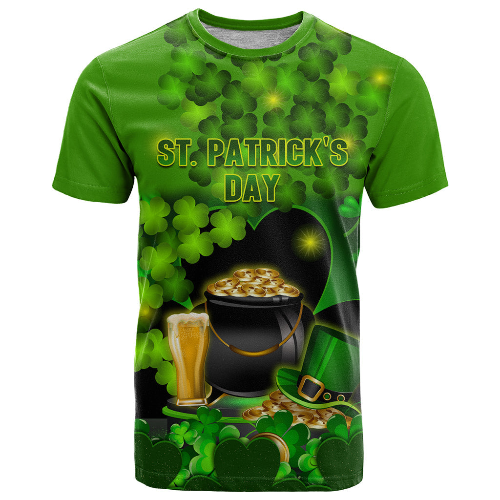 Happy St Patricks Day T-Shirt La Fheile Padraig Shamrock Style Graphic Tee