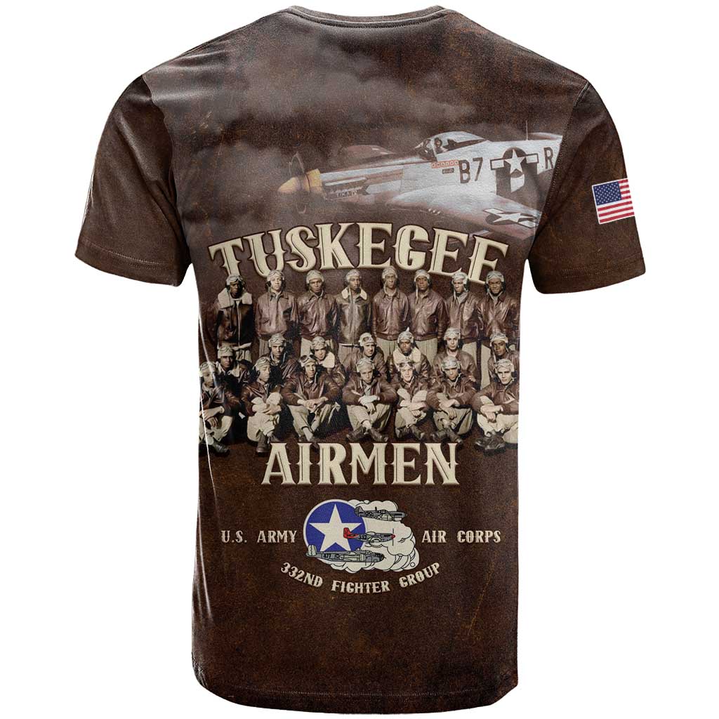 Remembering Tuskegee Airmen T-Shirt Heroes of the 332nd Squadron Retro Style Graphic Tee