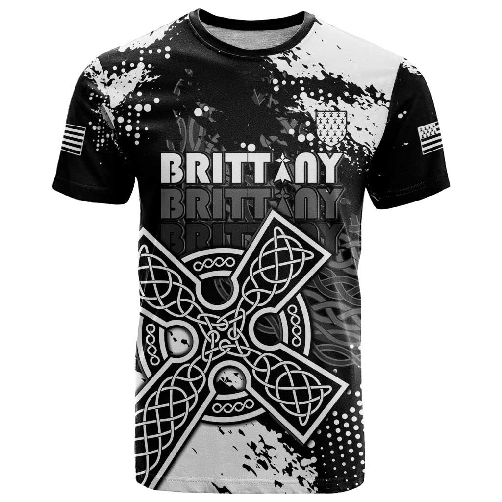Personalized Brittany Celtic Cross T-Shirt With Celtic Knotwork Graphic Tee