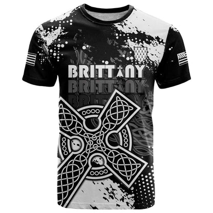 Personalized Brittany Celtic Cross T-Shirt With Celtic Knotwork Graphic Tee