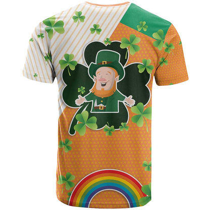 Ireland Irish Leprechaun with Shamrock T-Shirt Ireland 17th March Saint Patrick's Day Graphic Tee