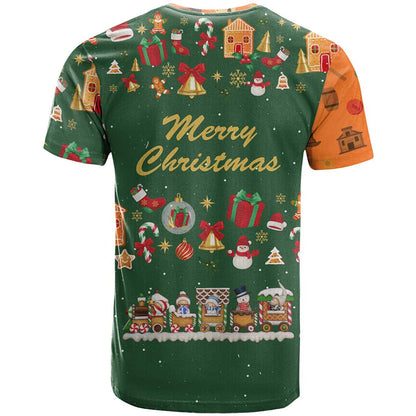 Merry Kiss My Texas Christmas T-Shirt Xmas Holiday Patterns Graphic Tee