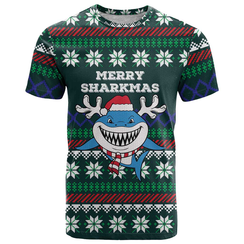 Merry Sharkmas Christmas T-Shirt Xmas Holiday Patterns Graphic Tee