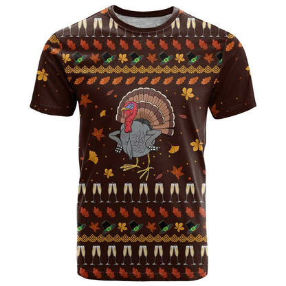 Turkey And WIne Christmas T-Shirt Xmas Holiday Patterns Graphic Tee