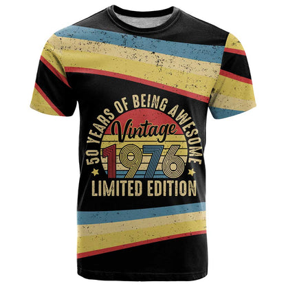 Vintage 1976 Birthday Celebration T-Shirt 50th Birthday for Him - Retro Distressed Stripe Pattern Graphic Tee