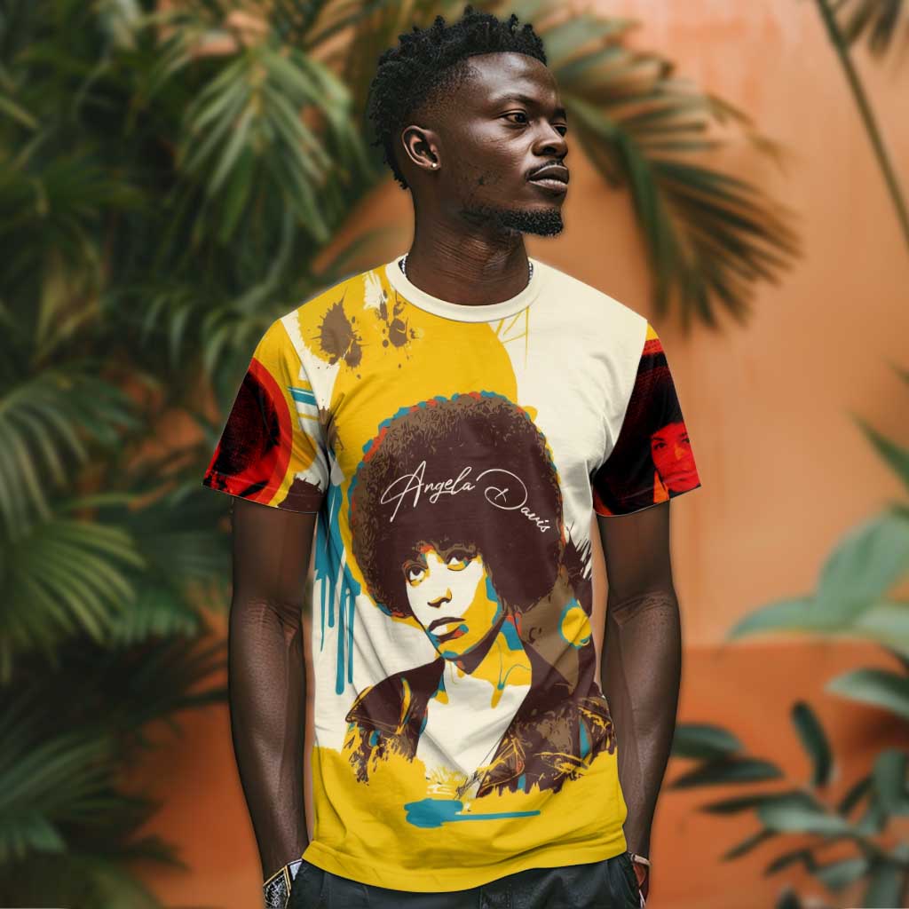 Angela Davis T-Shirt Bold Pop Art Style Freedom Is a Constant Struggle Quote Civil Rights Activist Graphic Tee