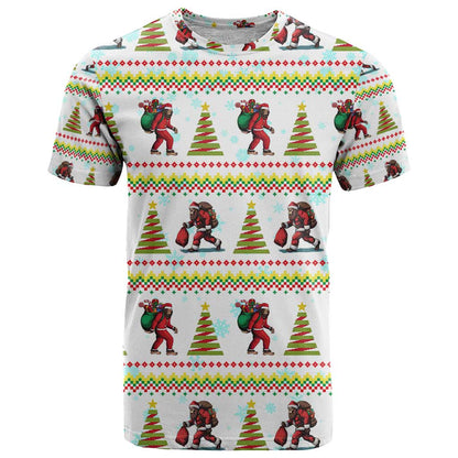 Amazing Bigfoot Christmas T-Shirt Xmas Holiday Patterns Graphic Tee
