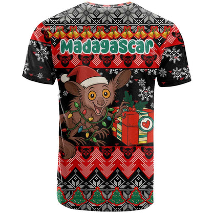 Madagascar Christmas T-Shirt with Aye Aye Lemur Santa Hat Holiday Lights and Gift Box Pattern Graphic Tee