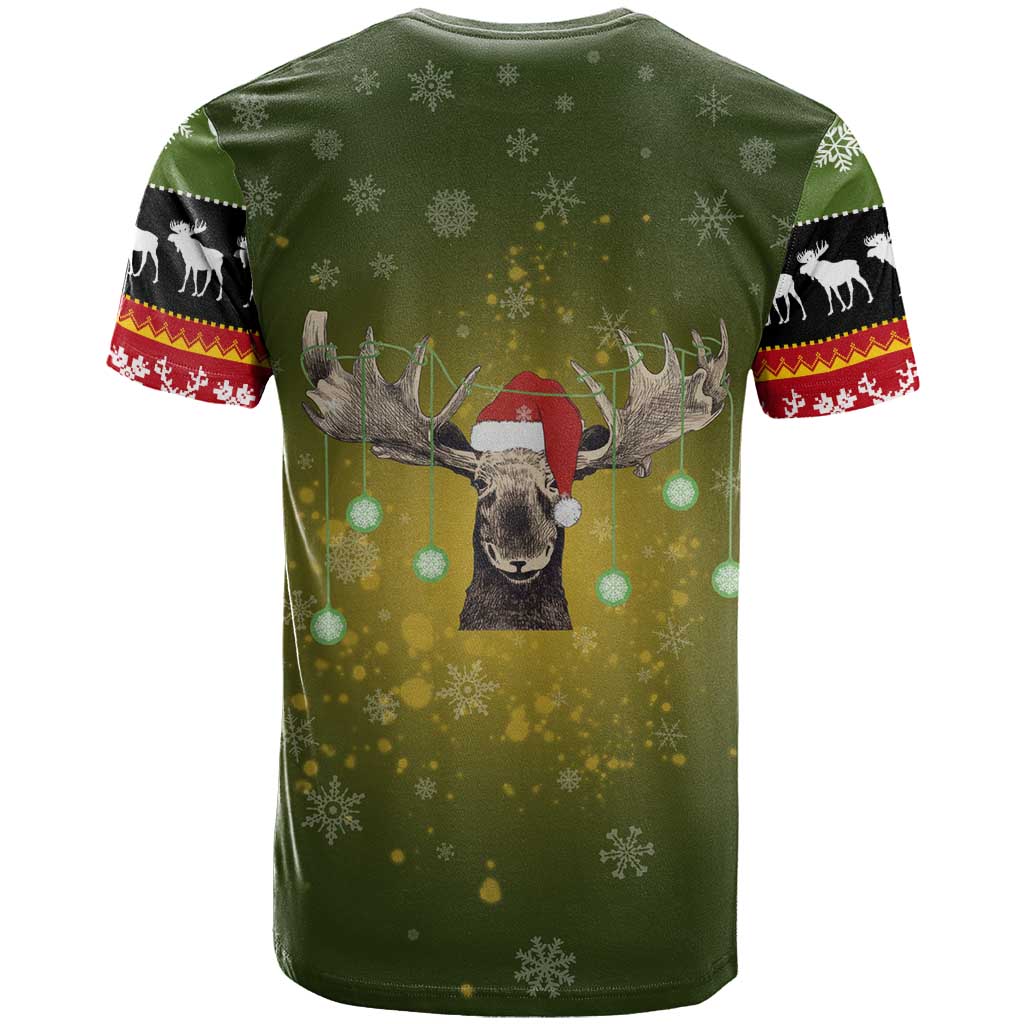 Merry ChristMoose Christmas T-Shirt Xmas Holiday Patterns Graphic Tee