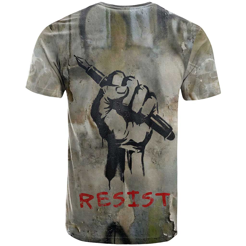 Ngugi wa Thiong O T-Shirt Graffiti Resist Statement Ink Pen Revolution Fist Literary Activism Graphic Tee
