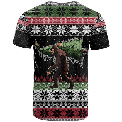 Funny Bigfoot Christmas T-Shirt Xmas Holiday Patterns Graphic Tee