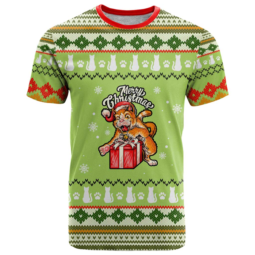 Funny Cat Merry Christmas T-Shirt Xmas Holiday Patterns Graphic Tee