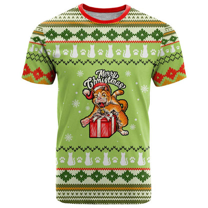 Funny Cat Merry Christmas T-Shirt Xmas Holiday Patterns Graphic Tee