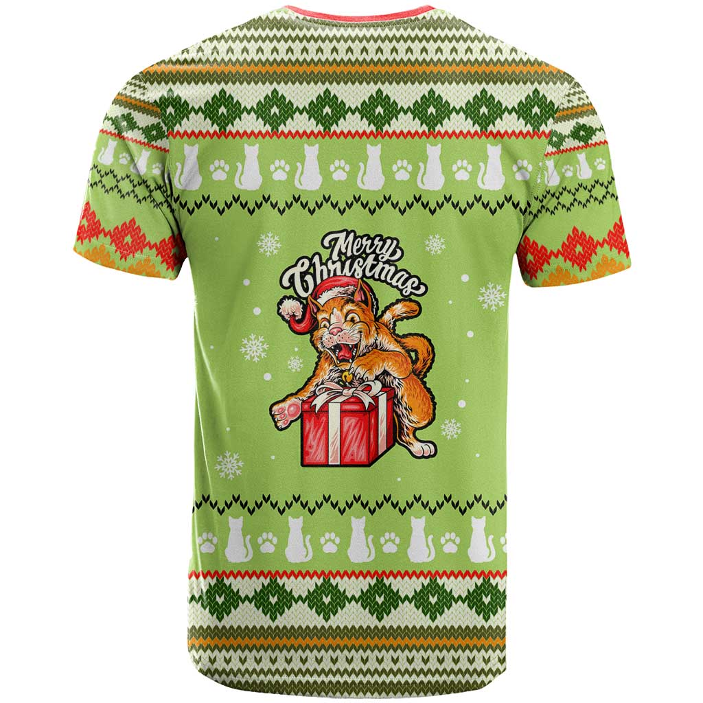 Funny Cat Merry Christmas T-Shirt Xmas Holiday Patterns Graphic Tee