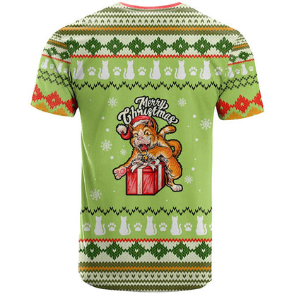 Funny Cat Merry Christmas T-Shirt Xmas Holiday Patterns Graphic Tee