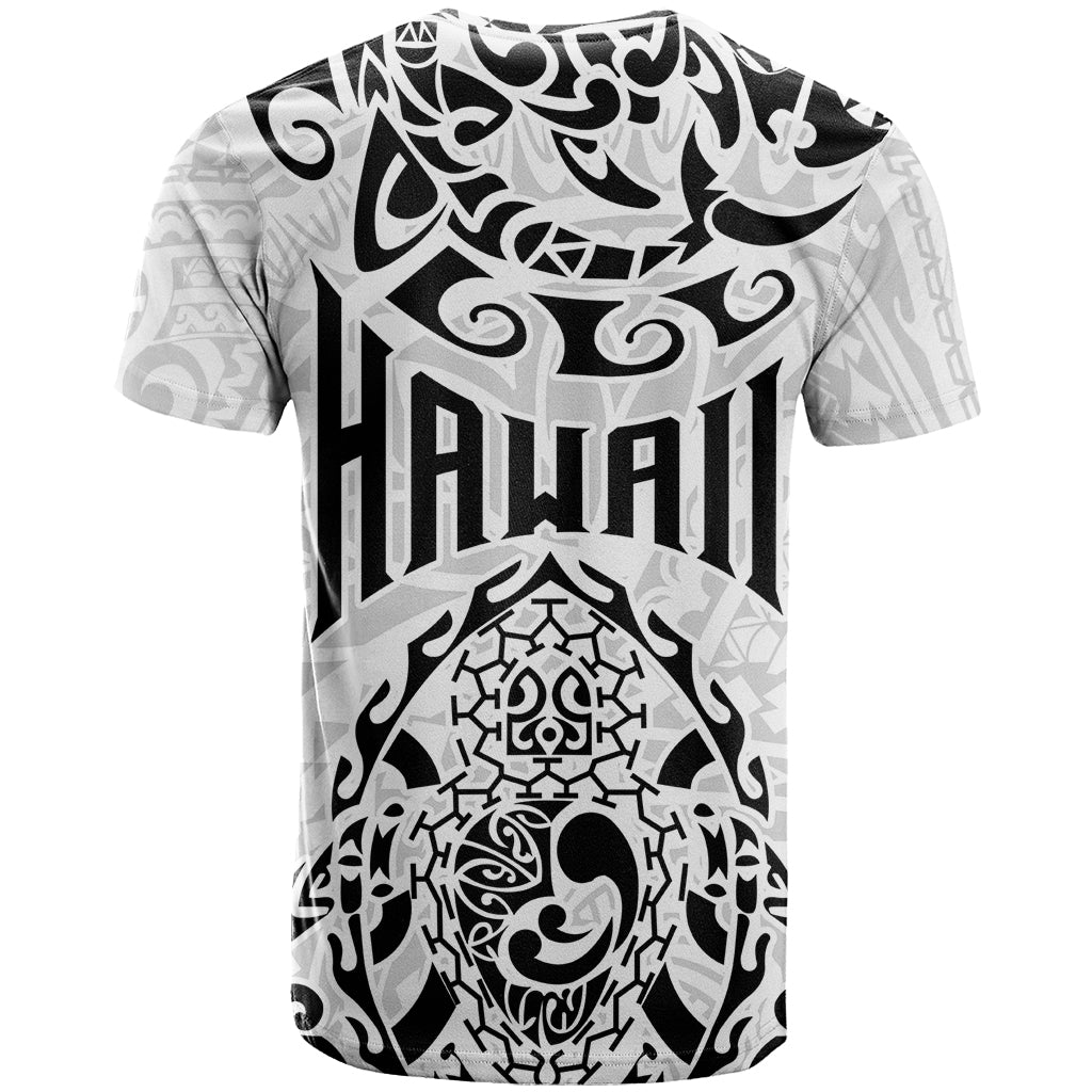 Hawaii T-Shirt with Polynesian Turtle Graphic Tee