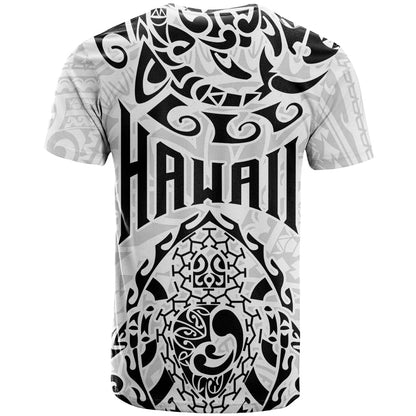 Hawaii T-Shirt with Polynesian Turtle Graphic Tee
